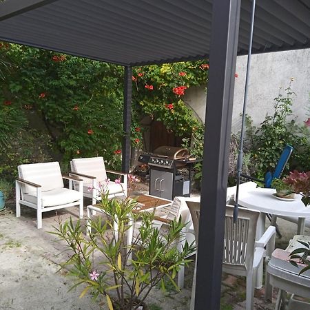 Chambres D'Hotes Les Clematites En Cotentin Saint-Floxel Bagian luar foto
