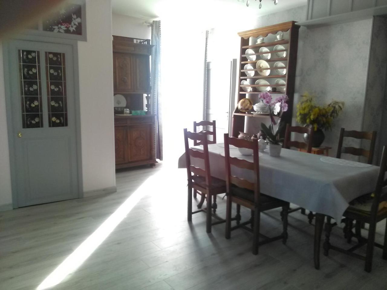 Chambres D'Hotes Les Clematites En Cotentin Saint-Floxel Bagian luar foto